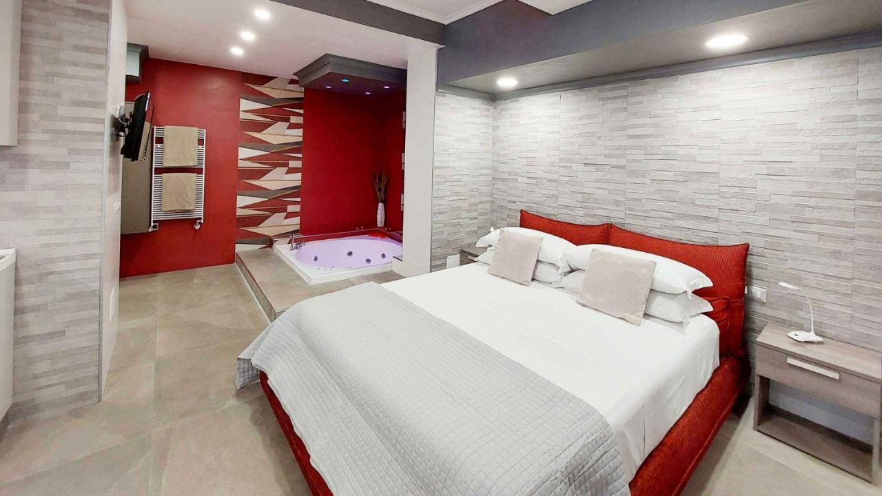 Sweet Home & Wellness Luxury Apartment Nettuno Exteriér fotografie
