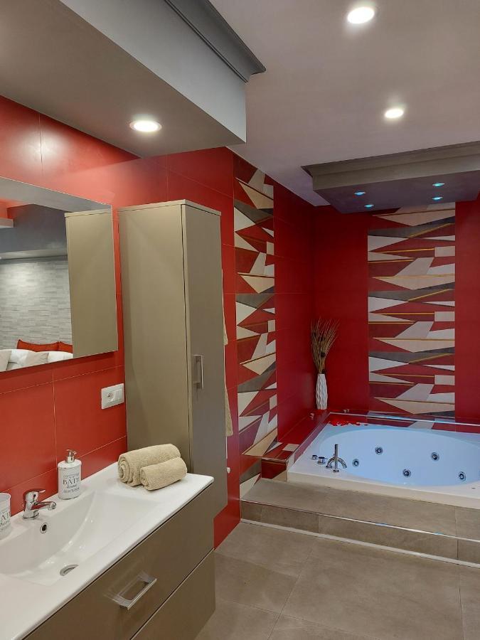 Sweet Home & Wellness Luxury Apartment Nettuno Exteriér fotografie
