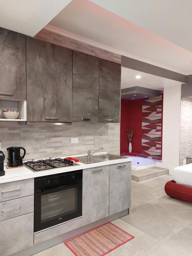 Sweet Home & Wellness Luxury Apartment Nettuno Exteriér fotografie